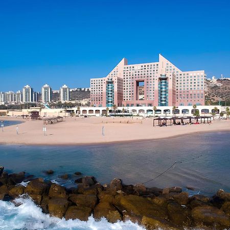 Almog Beach Apartments מגדלי חוף הכרמל חיפה المظهر الخارجي الصورة