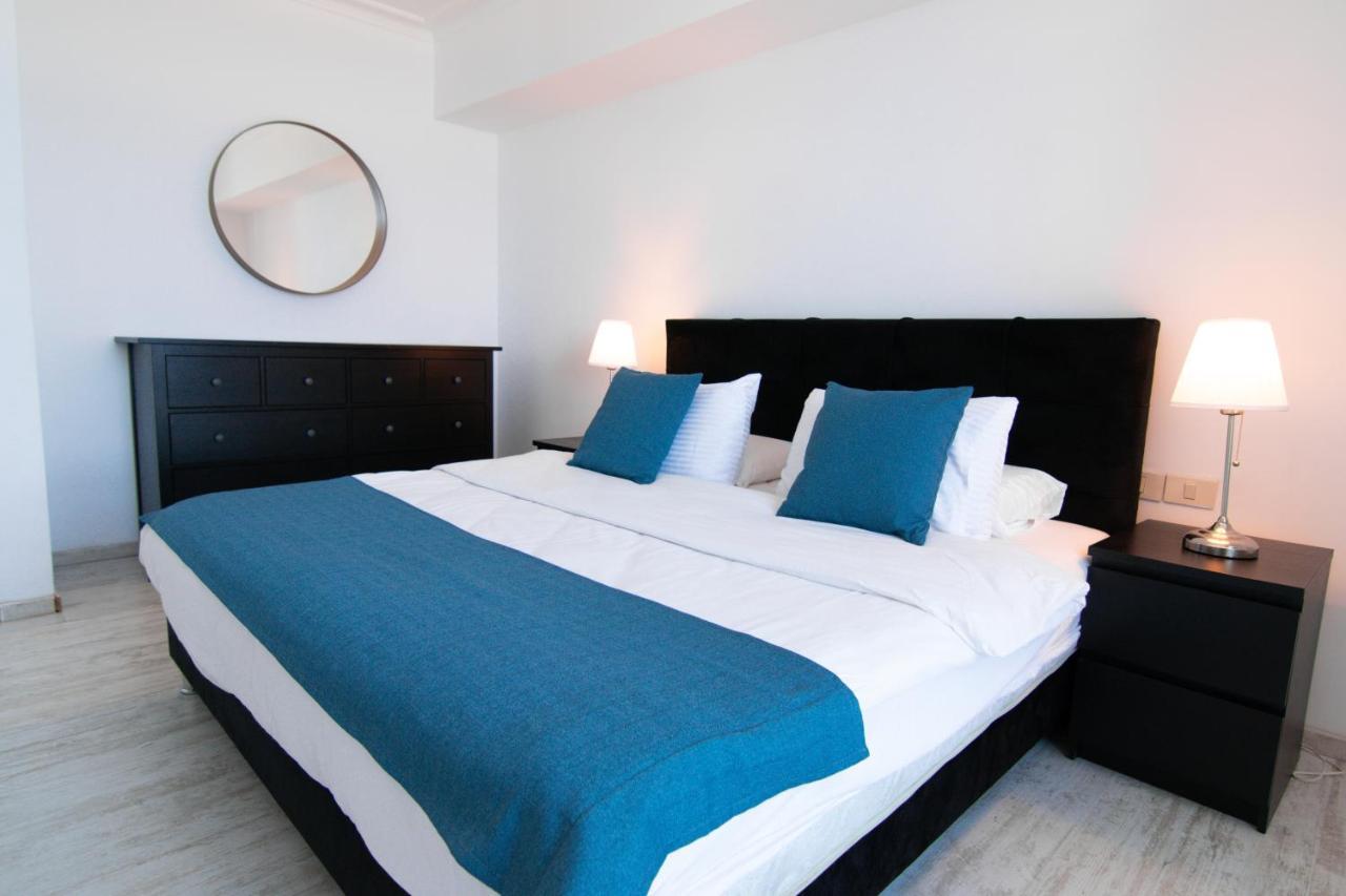 Almog Beach Apartments מגדלי חוף הכרמל חיפה المظهر الخارجي الصورة
