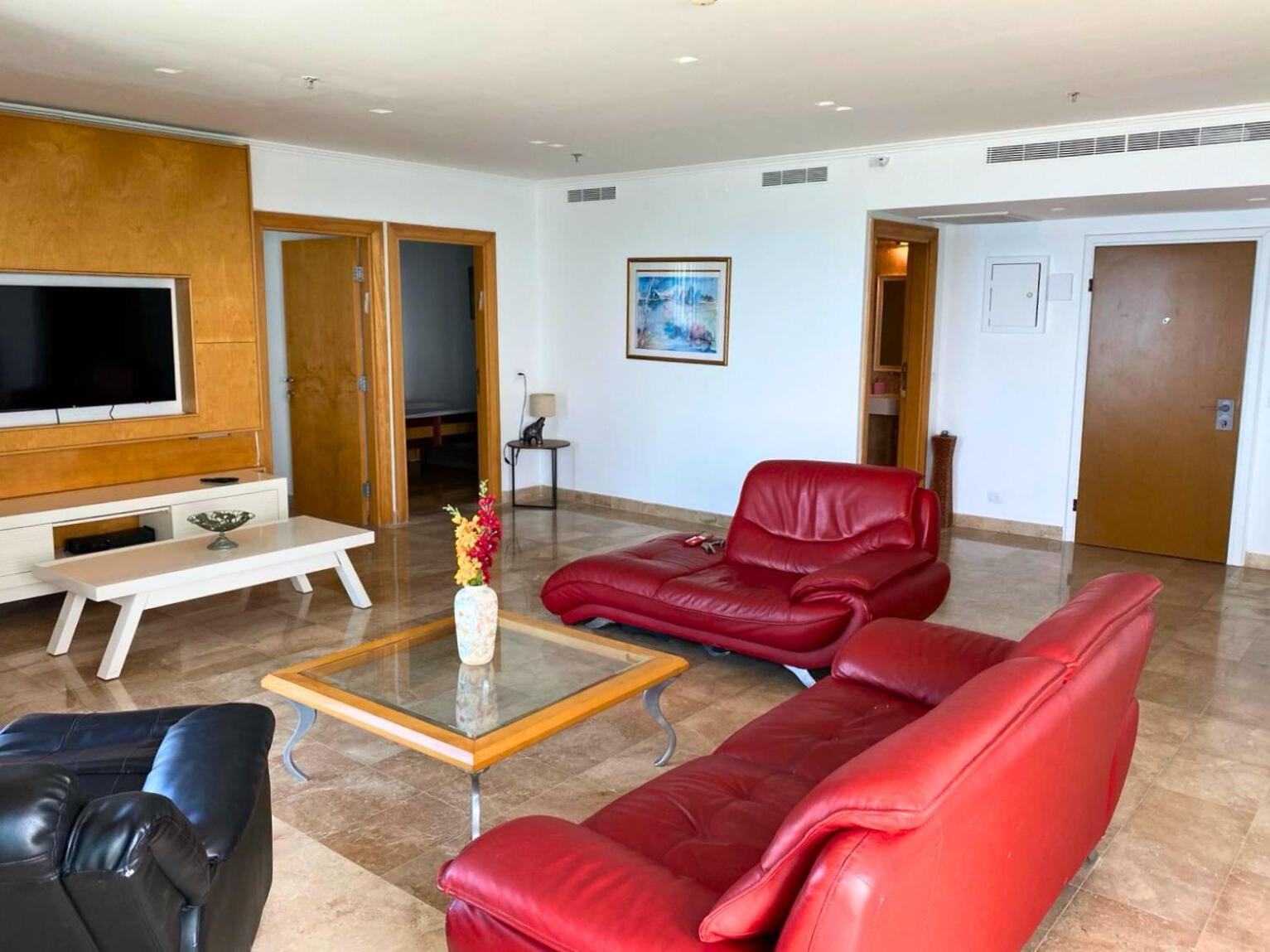 Almog Beach Apartments מגדלי חוף הכרמל חיפה المظهر الخارجي الصورة