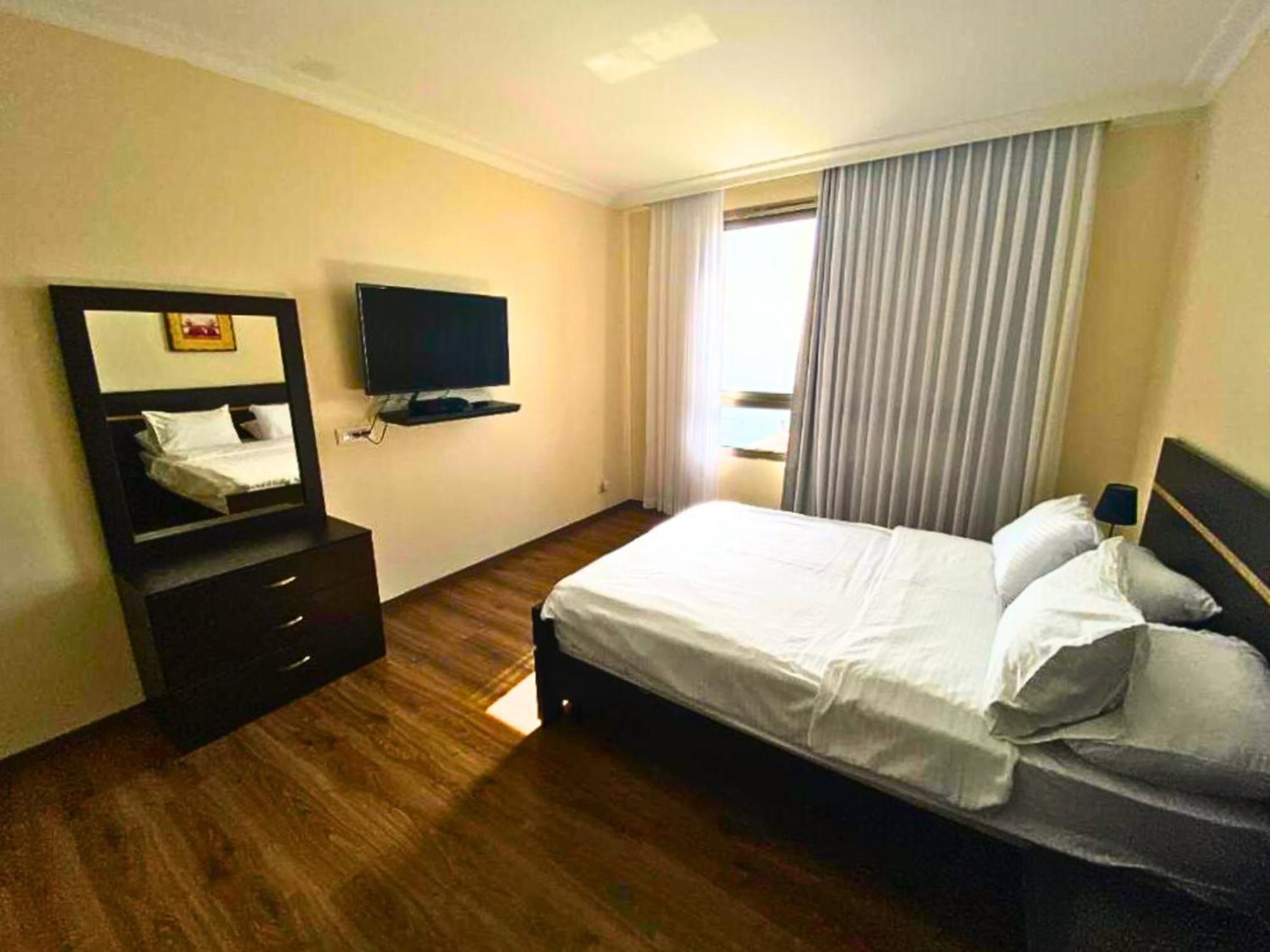 Almog Beach Apartments מגדלי חוף הכרמל חיפה المظهر الخارجي الصورة